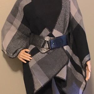 Reversible Plaid Geo Tweed Black & Grey Acrylic Poncho